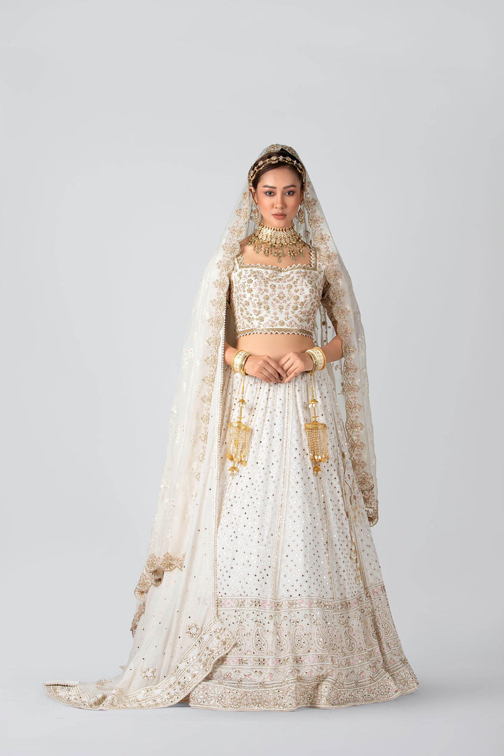 Lehengas Reflecting Regional Flair: A Journey Through Cultural Fusion in Lehenga Fashion