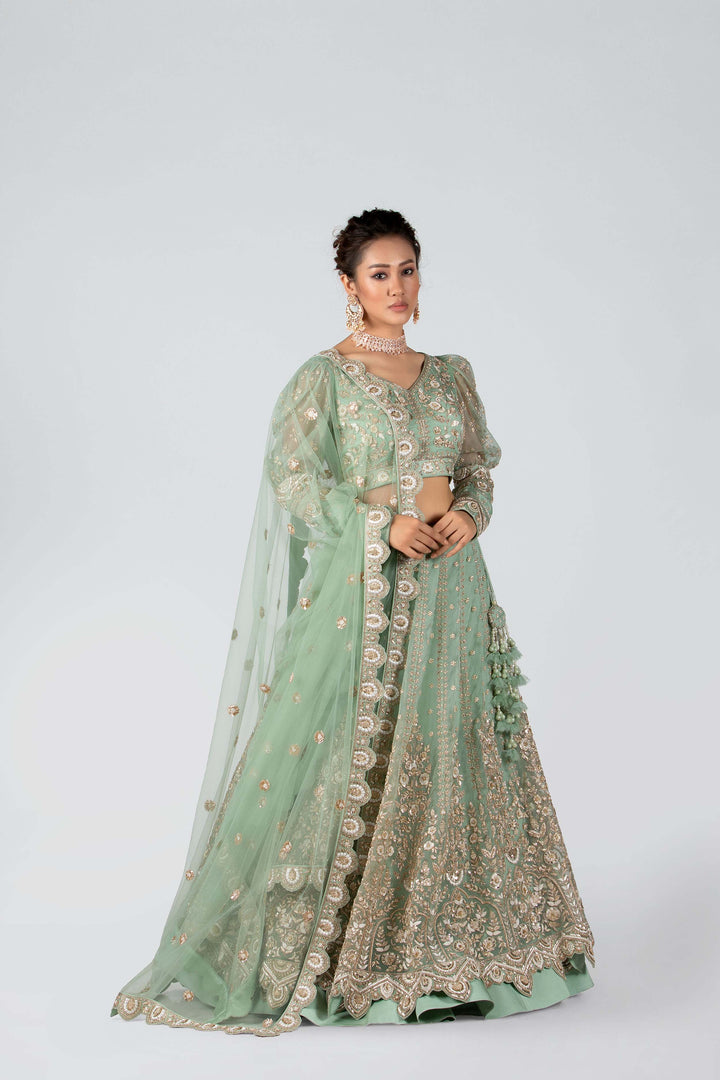 Discover The Top 5 Lehenga Fabrics And Their Advantages.