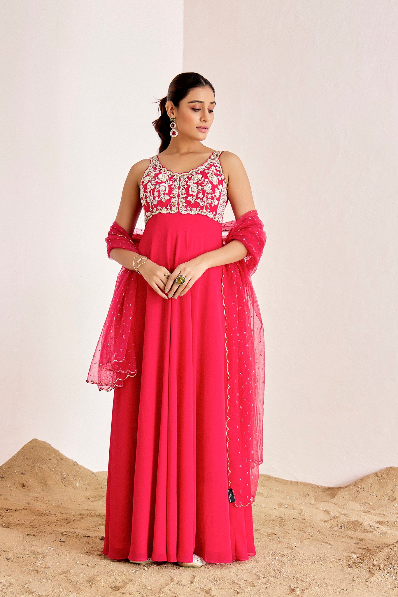 PINK SLEEVELESS ANARKALI SET