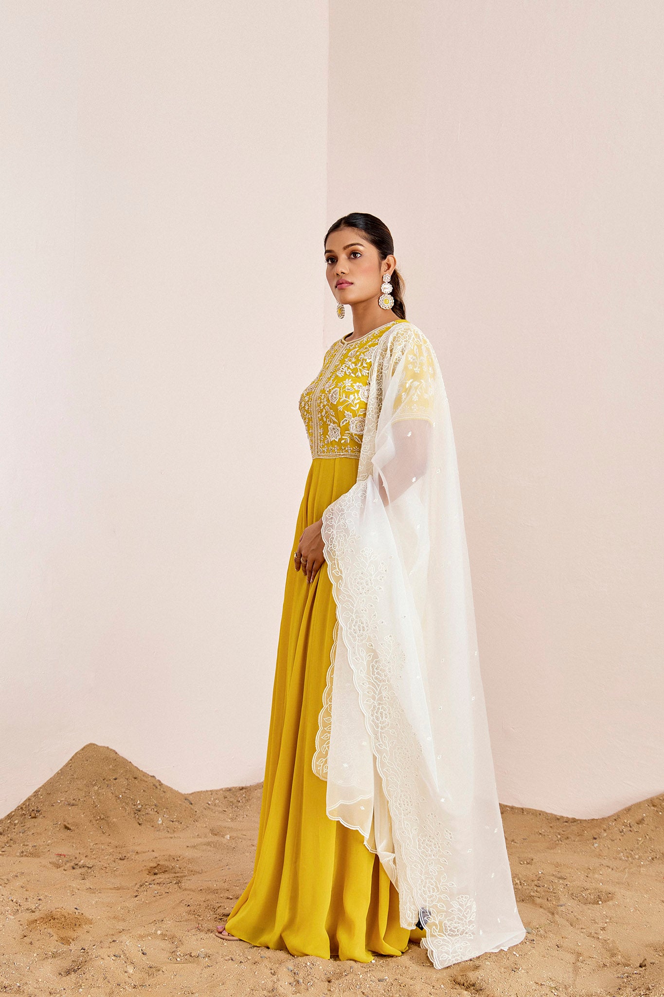 YELLOW ANARKALI WITH OFF WHITE DUPATTA