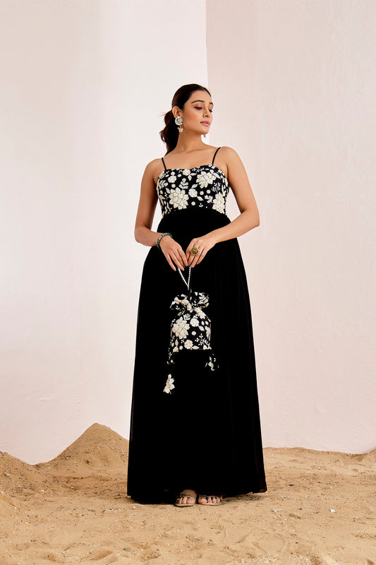 BLACK WHITE EMBROIDERED DRESS