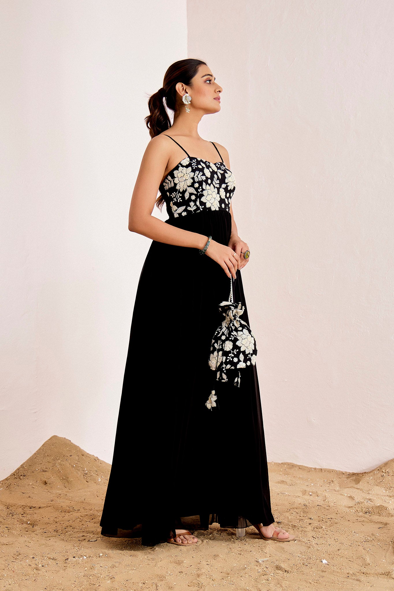 BLACK WHITE EMBROIDERED DRESS