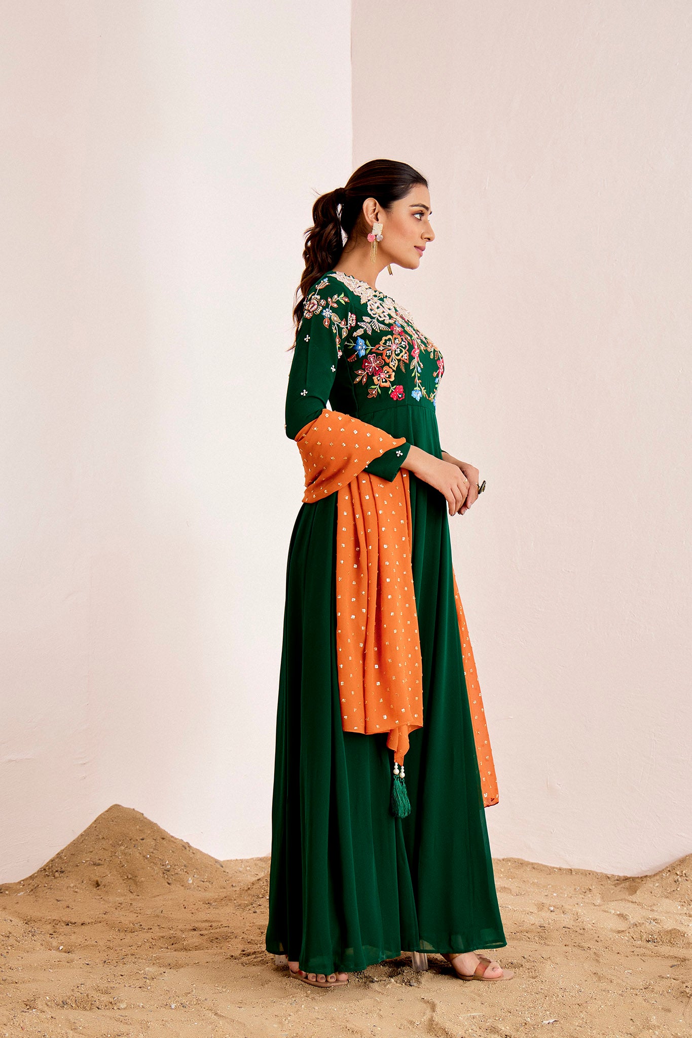 THREAD EMBROIDERED ANARKALI SET