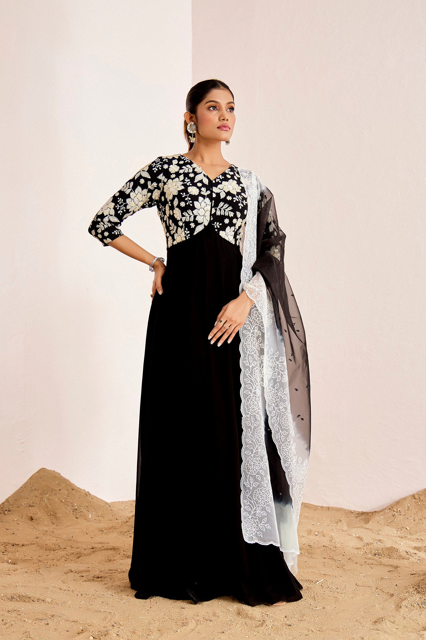 BLACK - WHITE ANARKALI