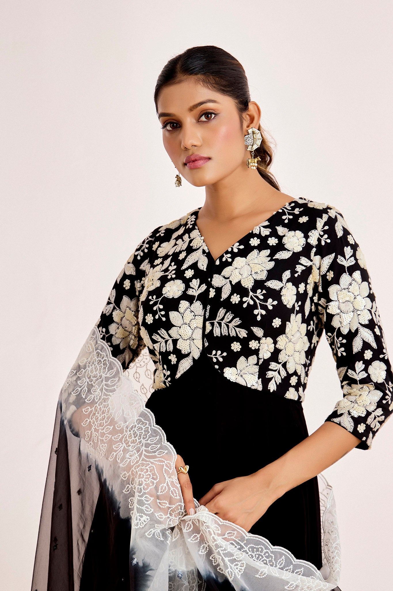 BLACK - WHITE ANARKALI