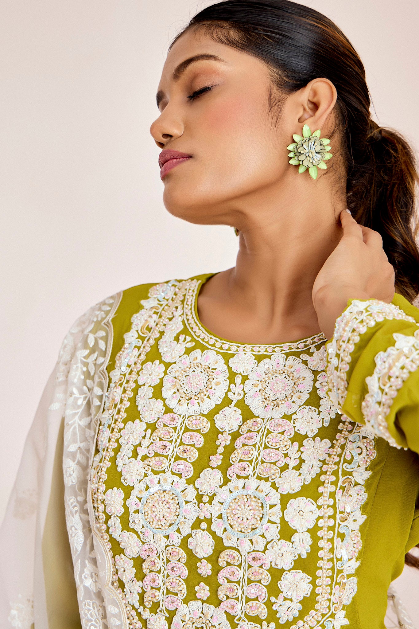 GREEN SHORT ANARKALI WITH ORGANZA DUPATTA