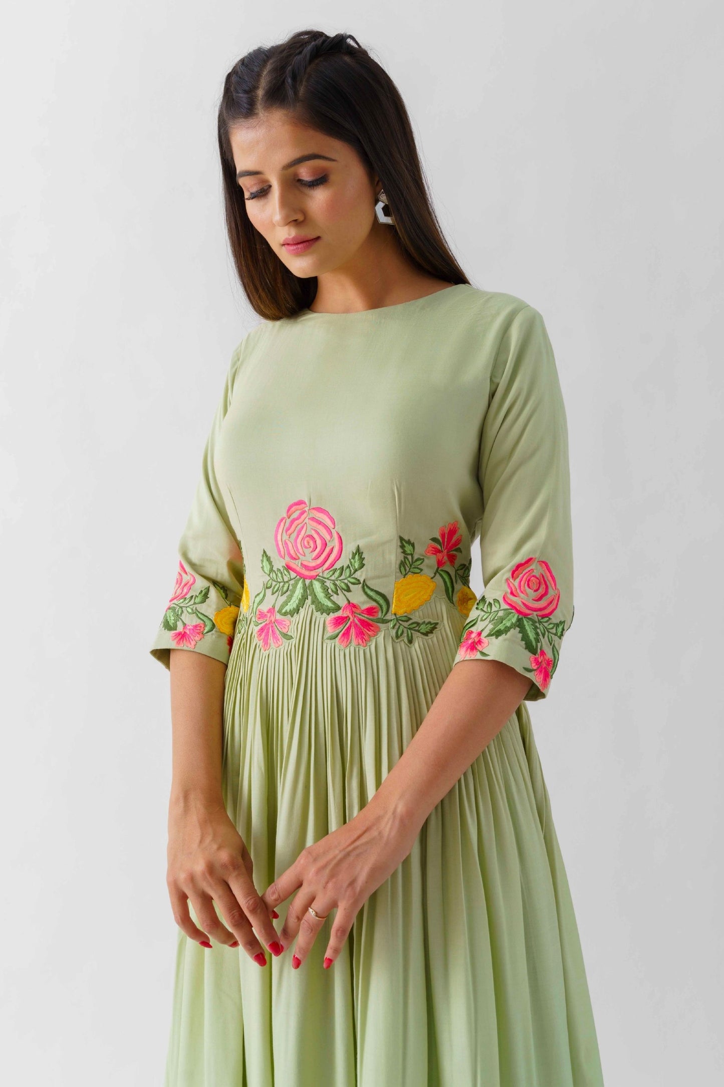 Green Simple Classy Dress